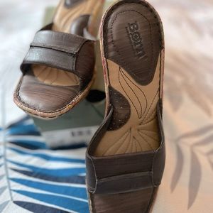 Born leather Sandals